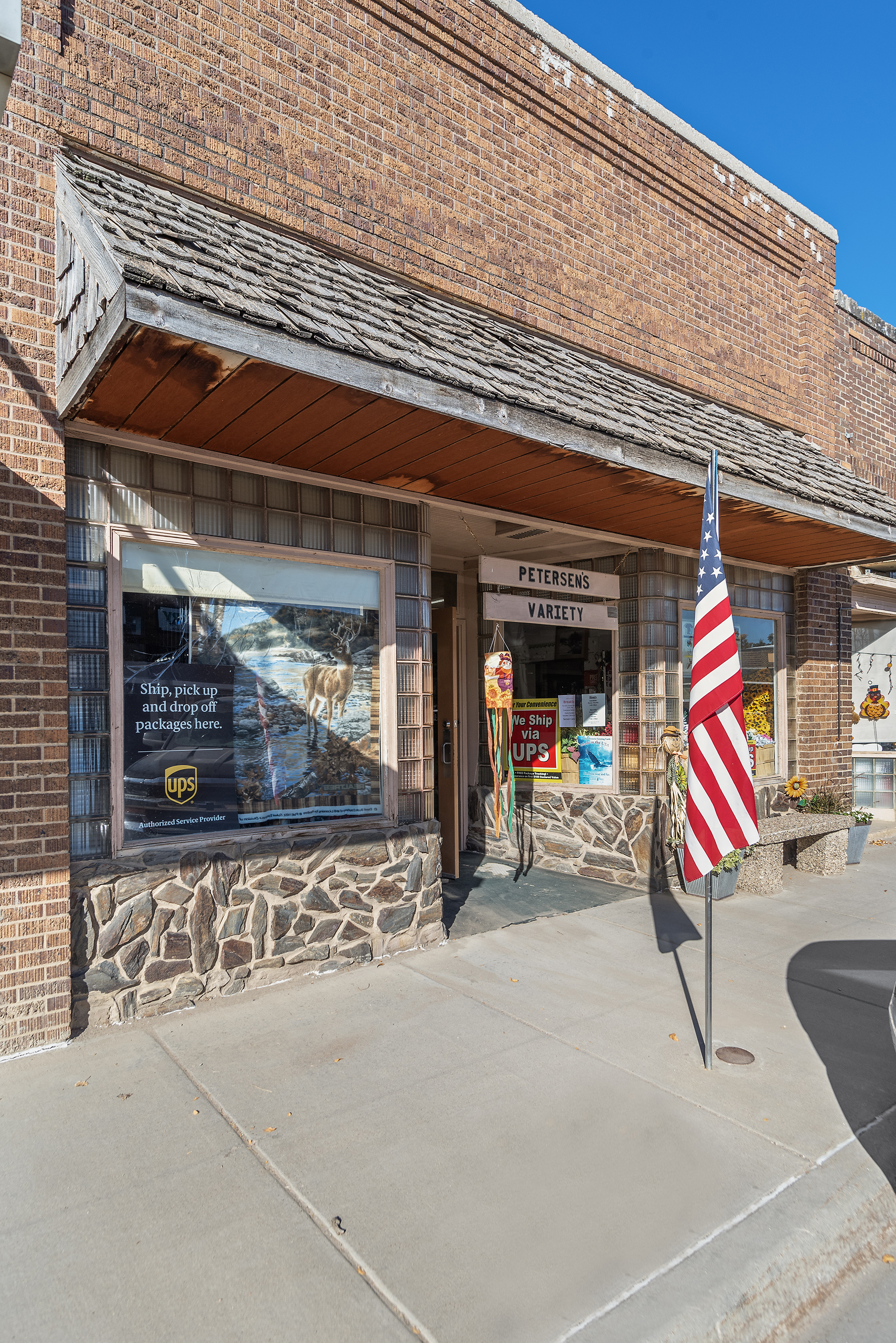 135 S Center Ave, Philip, SD