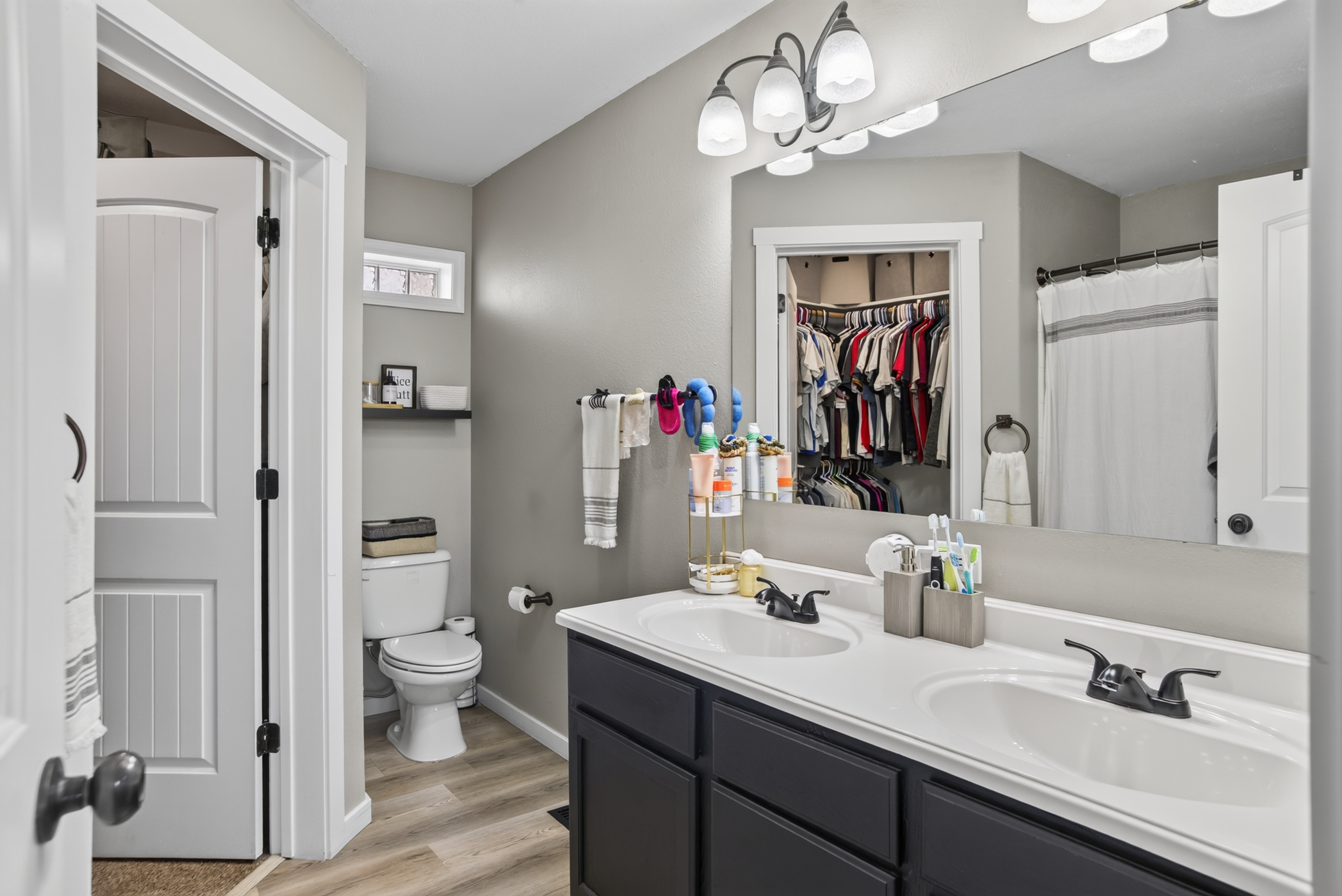 1004 Lennon Lane, Rapid City, SD, 57701, bathrooms