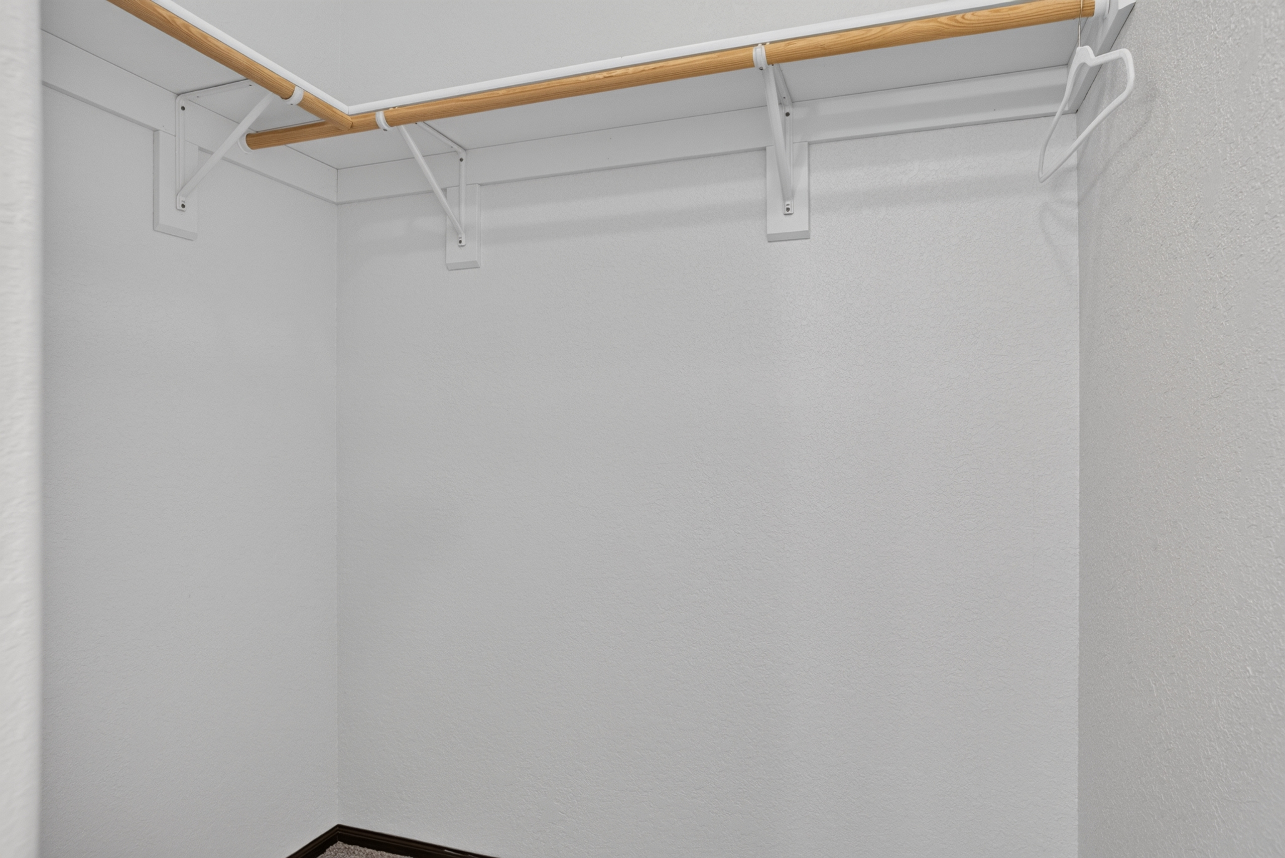 6712 Cambridge Ct., Summerset, SD, 57718, primary closet