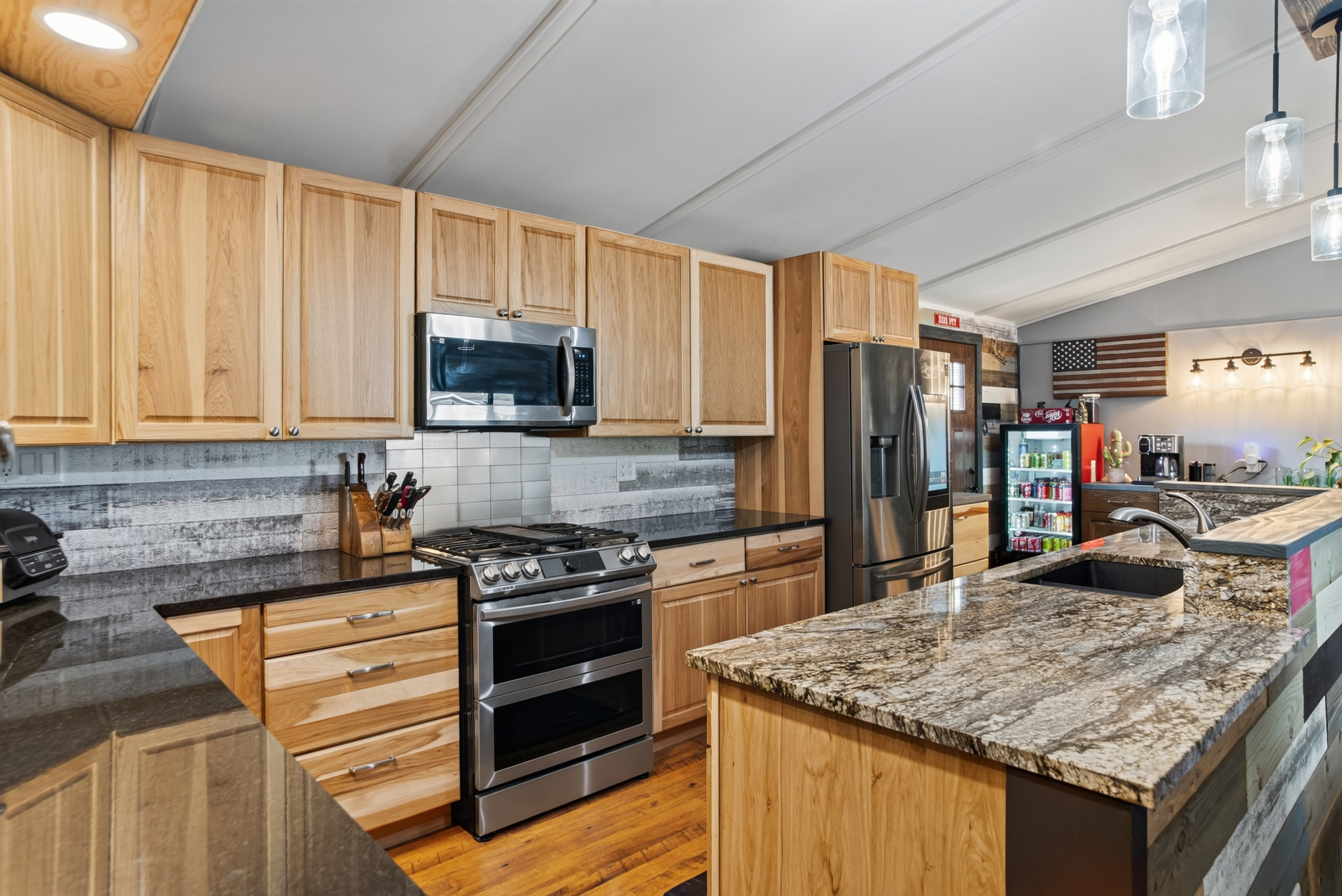 14950 W Hillsview Drive, Piedmont, SD, 57769, kitchen