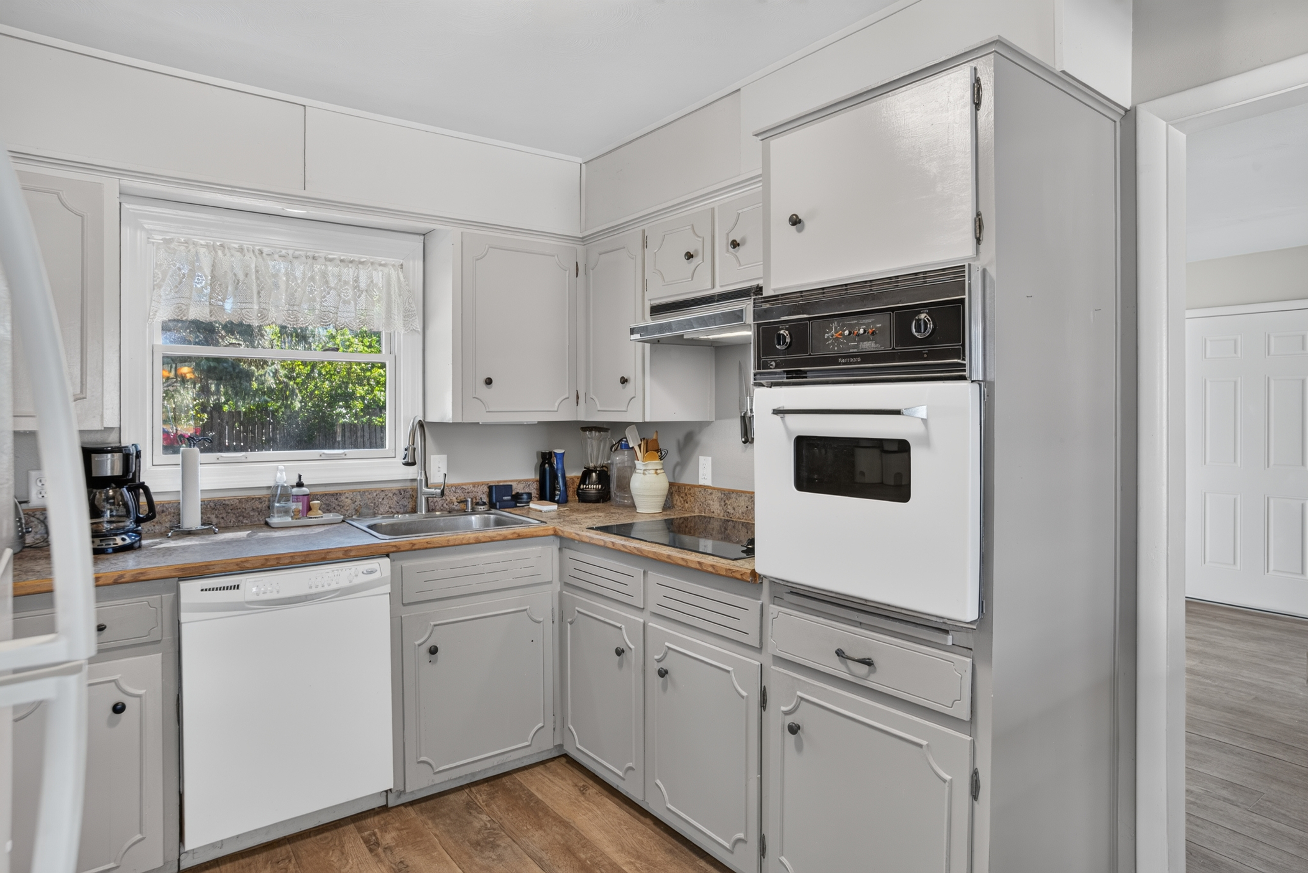 3317 W ST CLOUD, Rapid City, SD, 57702, kitchen