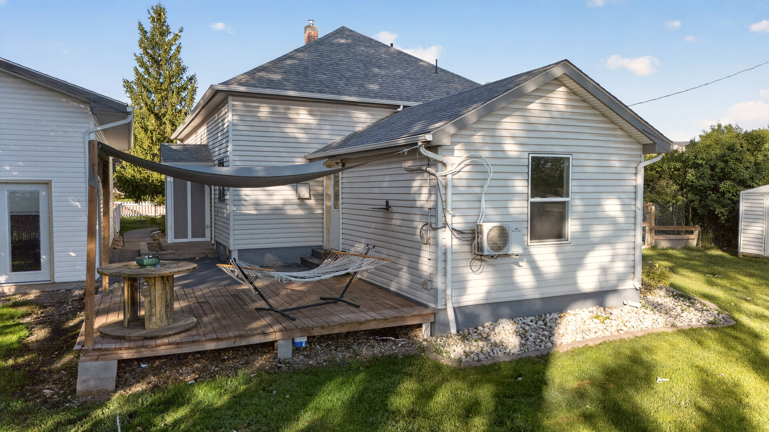 210 N 2ND, Piedmont, SD, 57769, outdoor deck