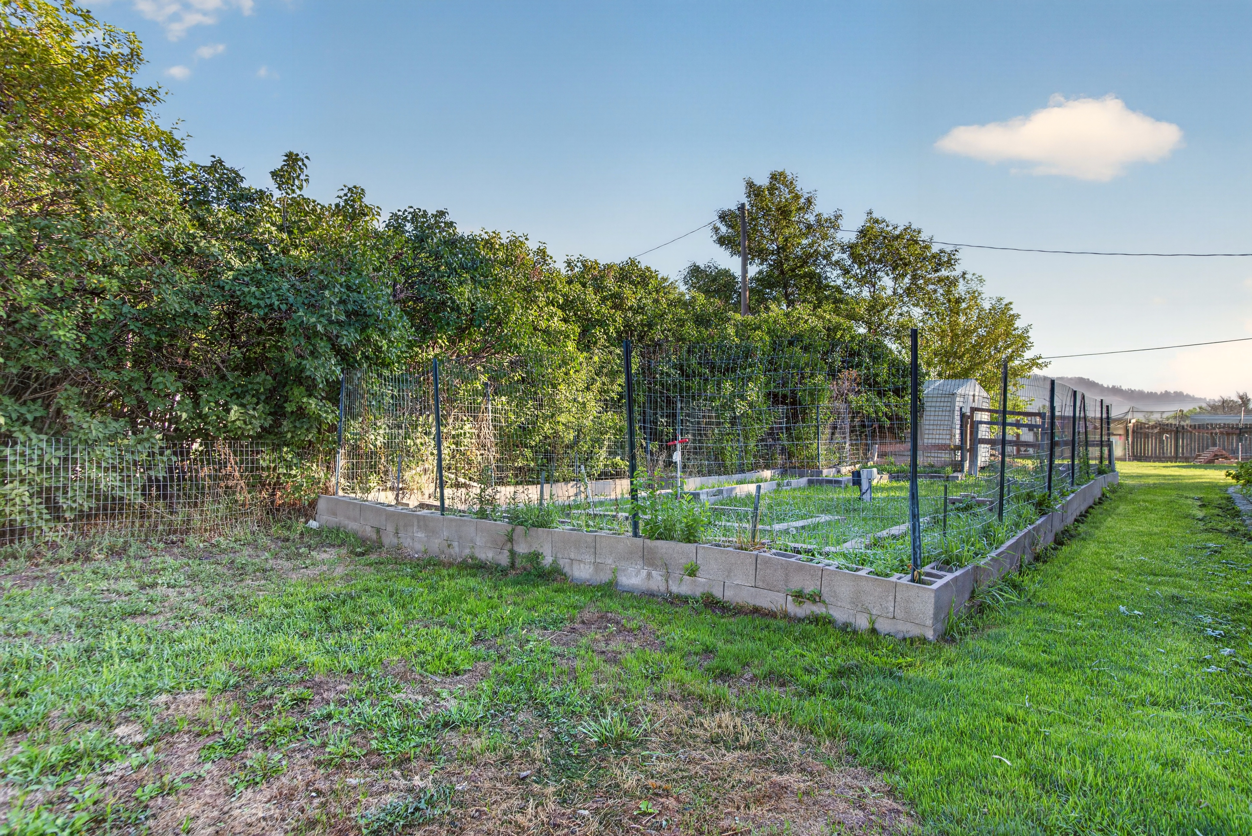 210 N 2ND, Piedmont, SD, 57769, outdoor deck