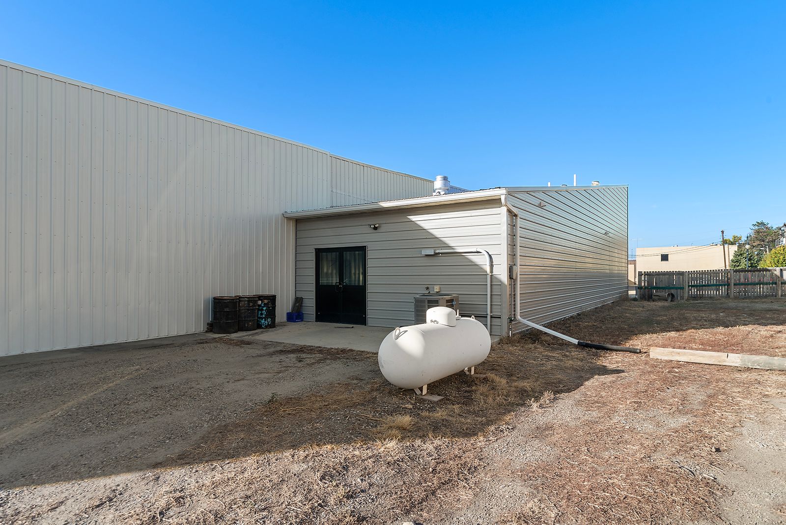 106 N CENTER AVE, Phillip, SD, 57567, exterior