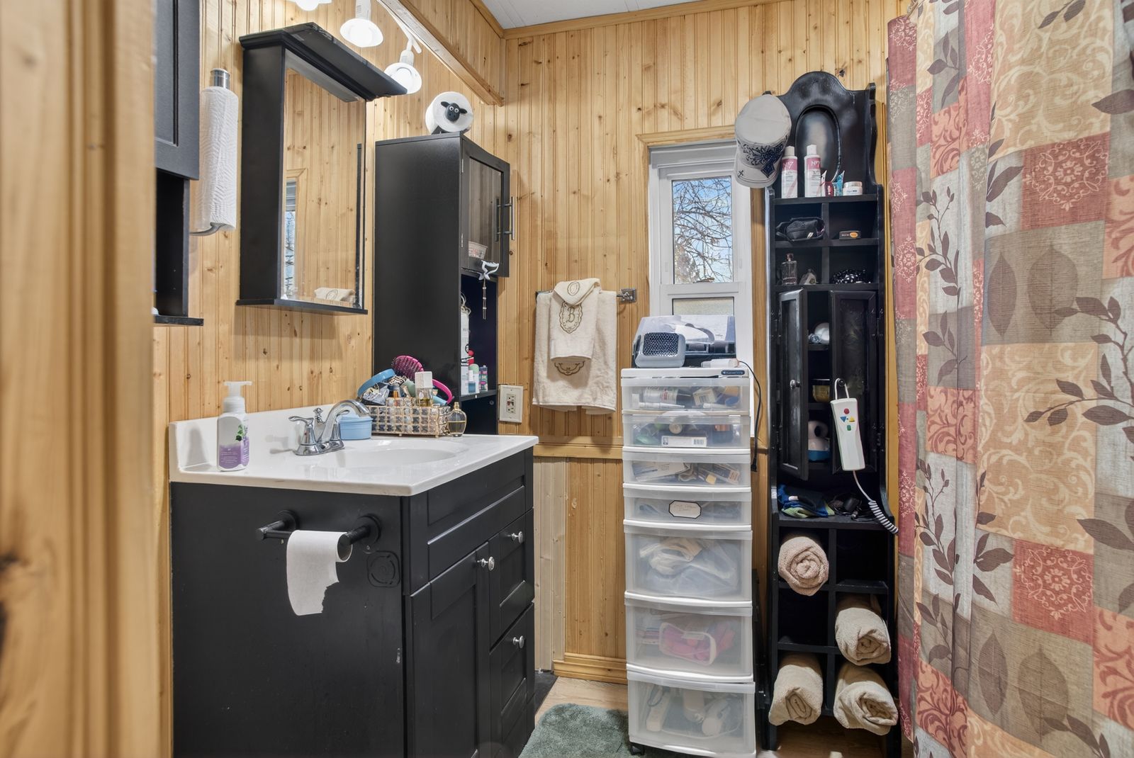 1512 SHARP DR, Rapid City, SD, 57703, bathrooms