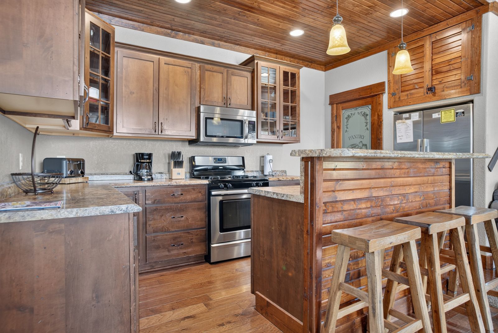 21183 GILDED MOUNTAIN LP, Lead, SD, 57754, kitchen