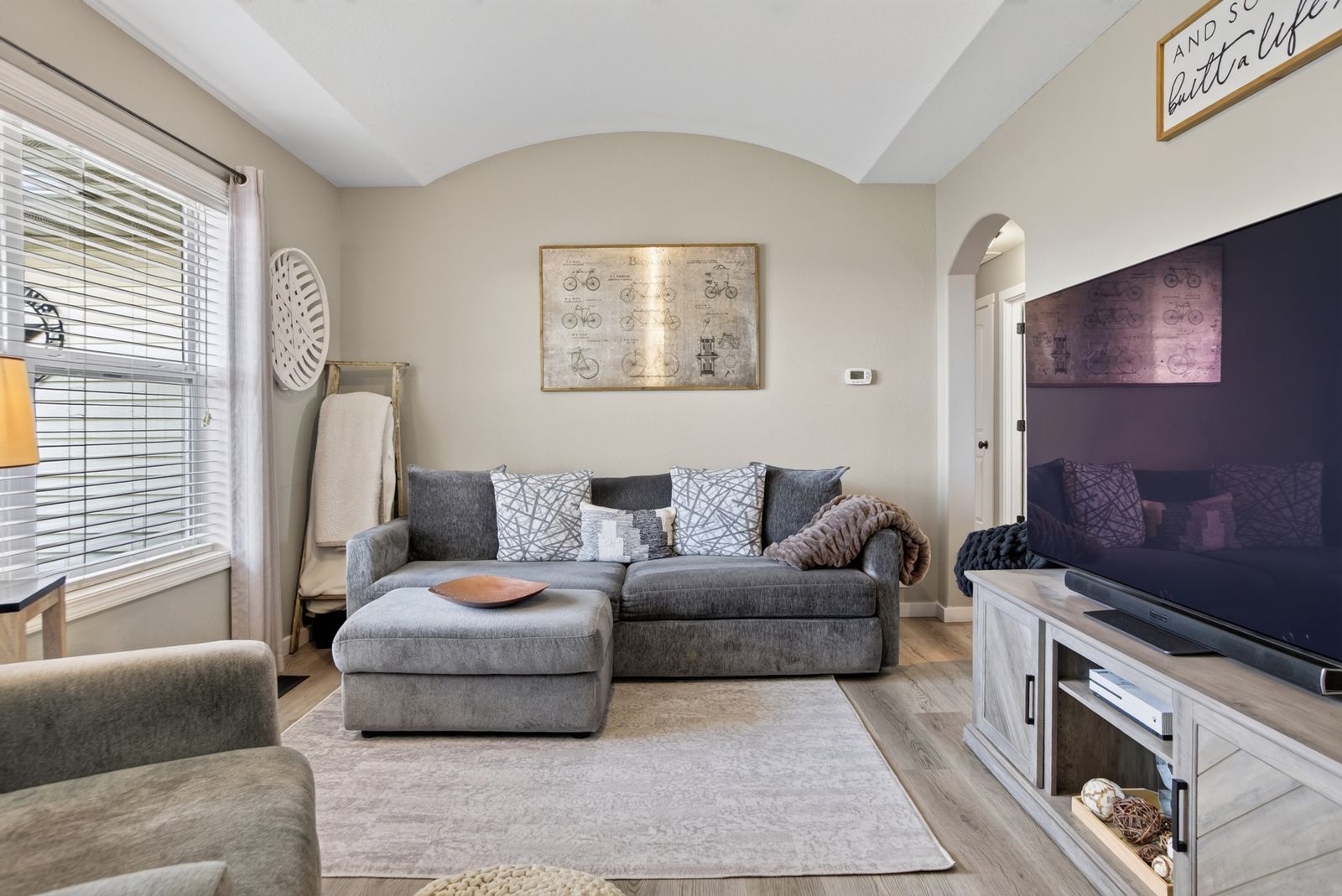 1004 Lennon Lane, Rapid City, SD, 57701, living areas