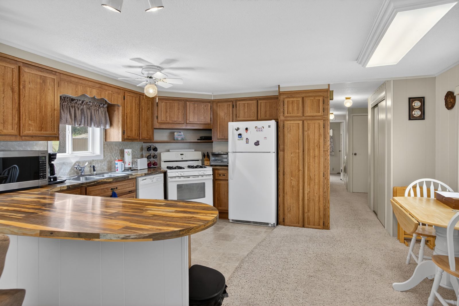 3211 VANOCKER DR, Sturgis, SD, 57785, kitchen