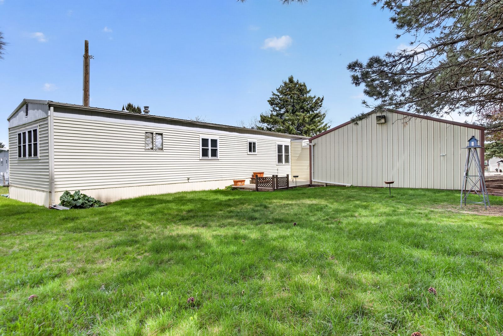 3211 VANOCKER DR, Sturgis, SD, 57785, exterior