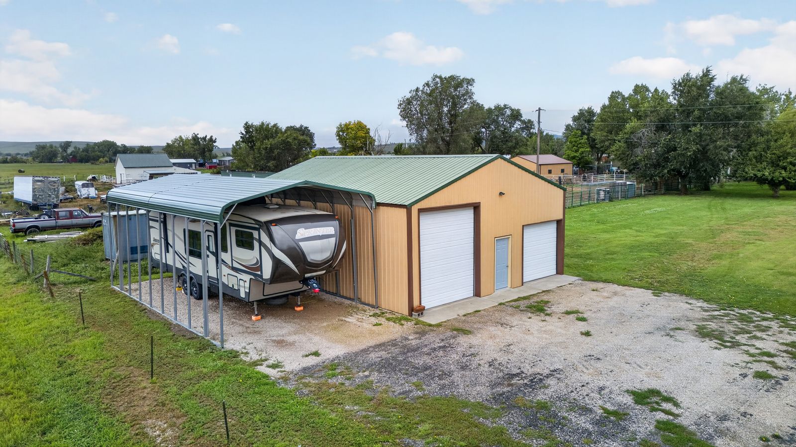 72 Fairgrounds Place, Hermosa, SD, 57744, garage