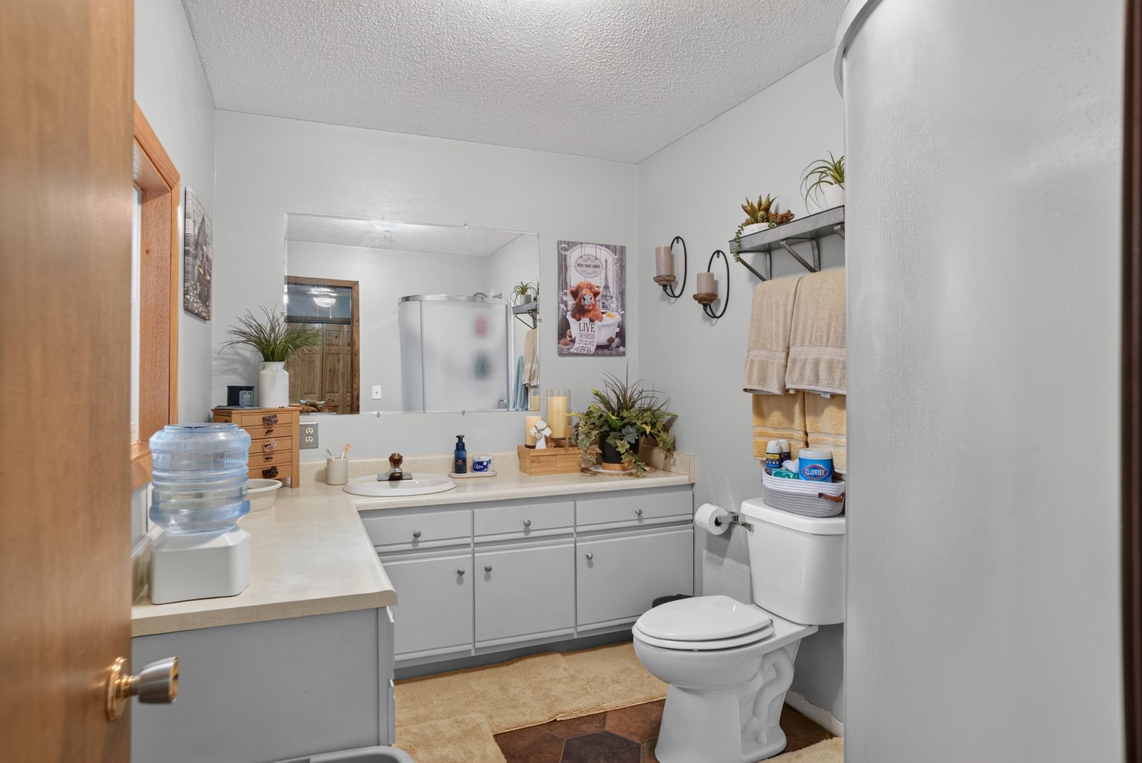 72 Fairgrounds Place, Hermosa, SD, 57744, bathrooms