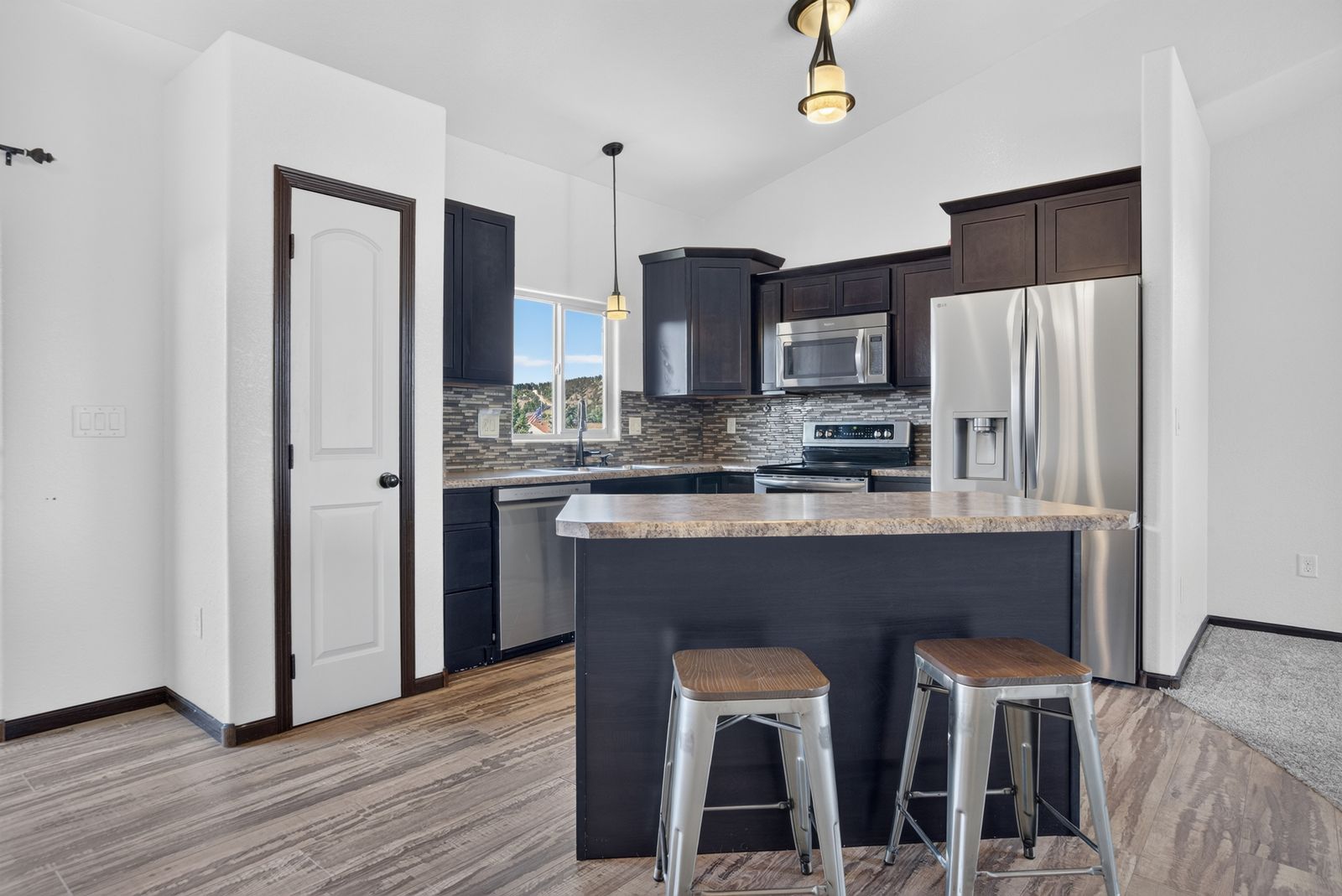 6712 Cambridge Ct., Summerset, SD, 57718, kitchen