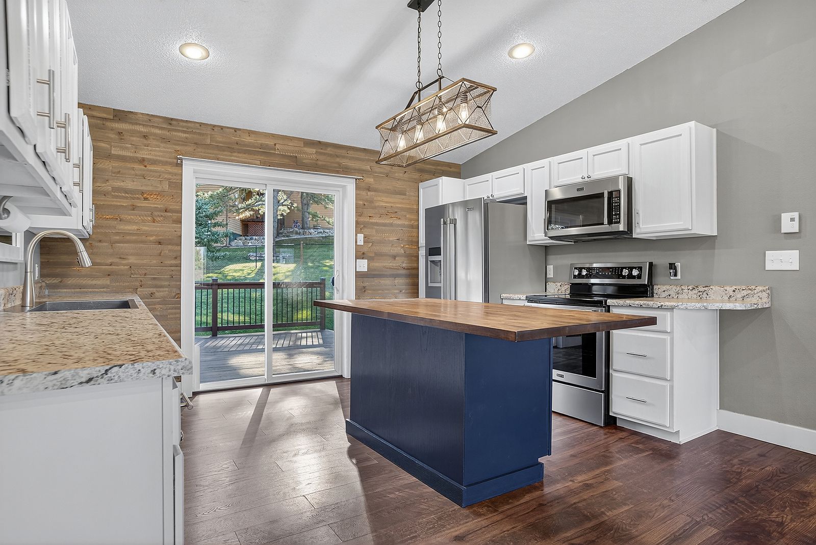 5439 MEADOWLARK DR, Rapid City, SD, 57702, kitchen