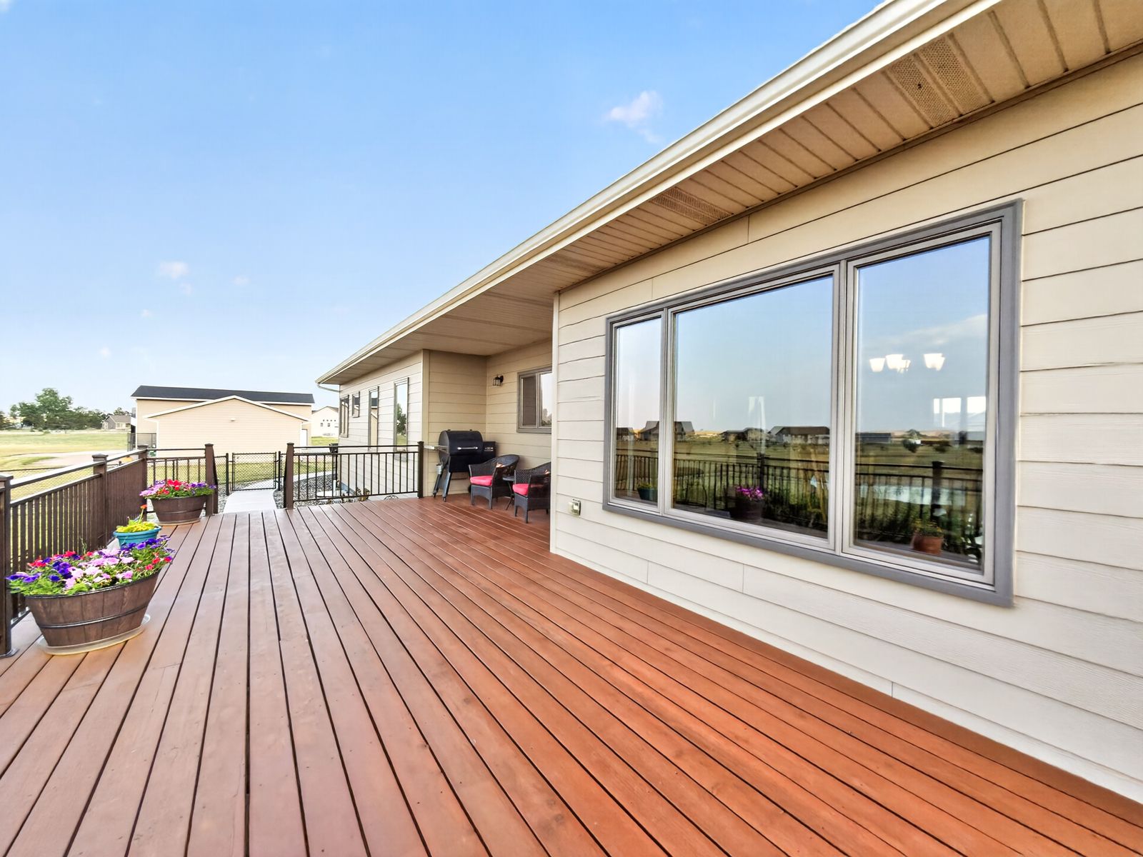 1554 DOUBLE TREE DR, Piedmont, SD, 57769, outdoor deck