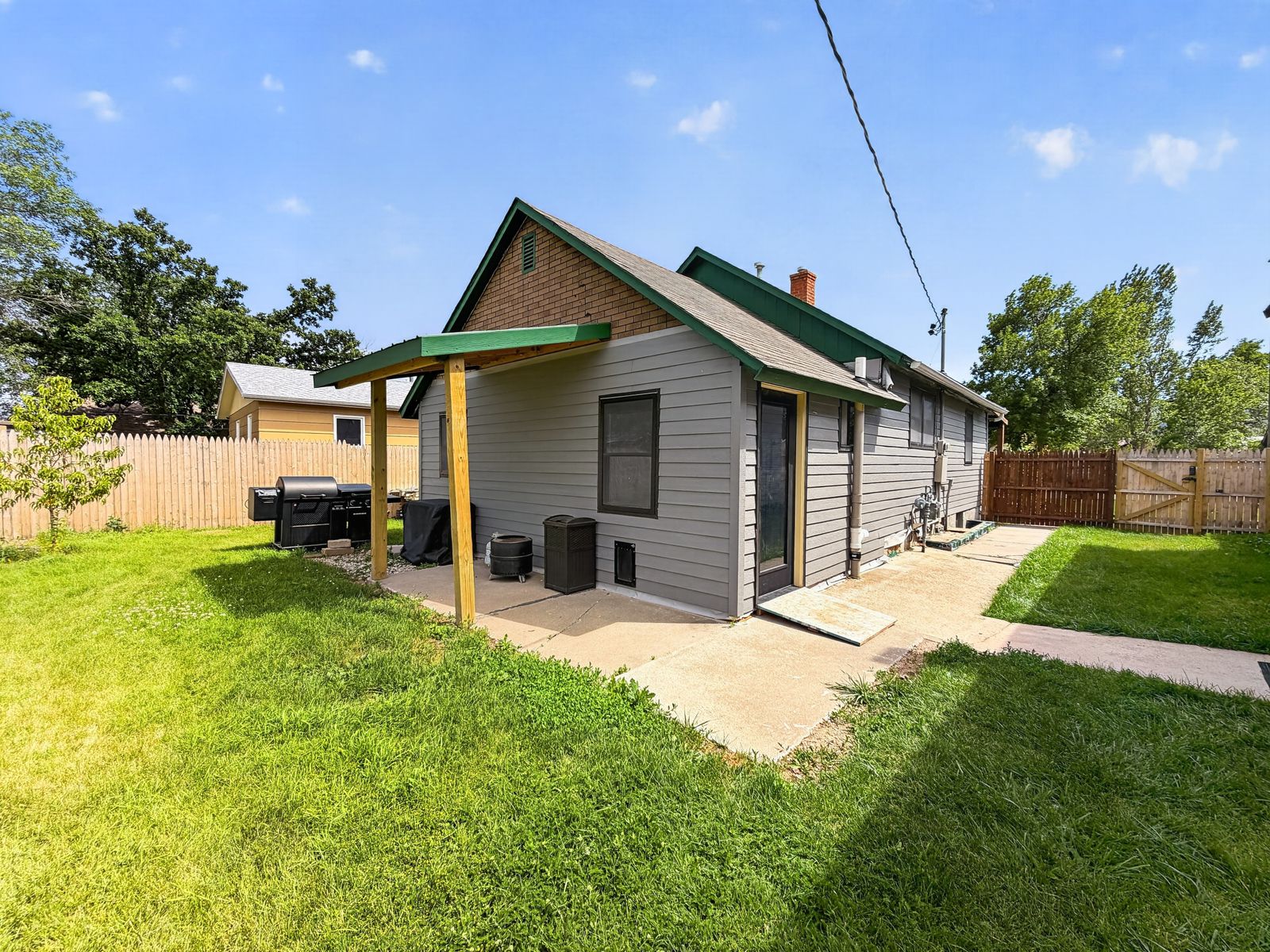 1945 Williams Street, Sturgis, SD, 57785, exterior