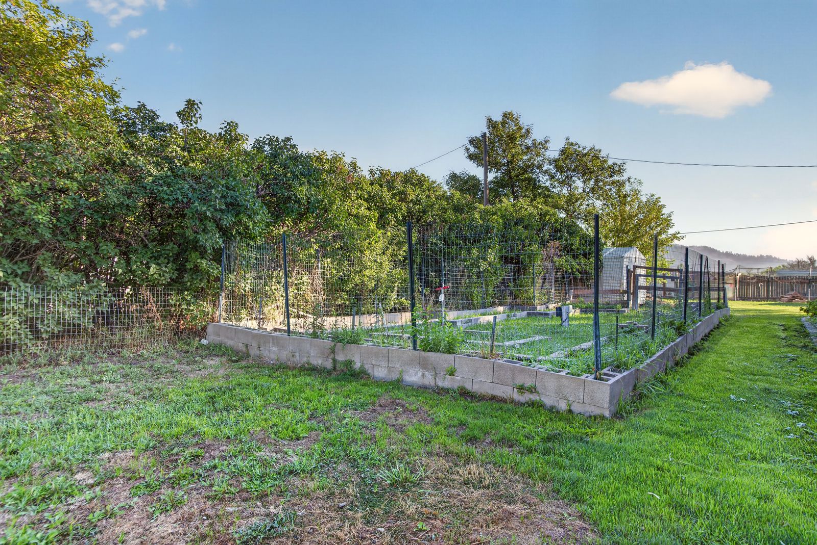 210 N 2ND, Piedmont, SD, 57769, outdoor deck