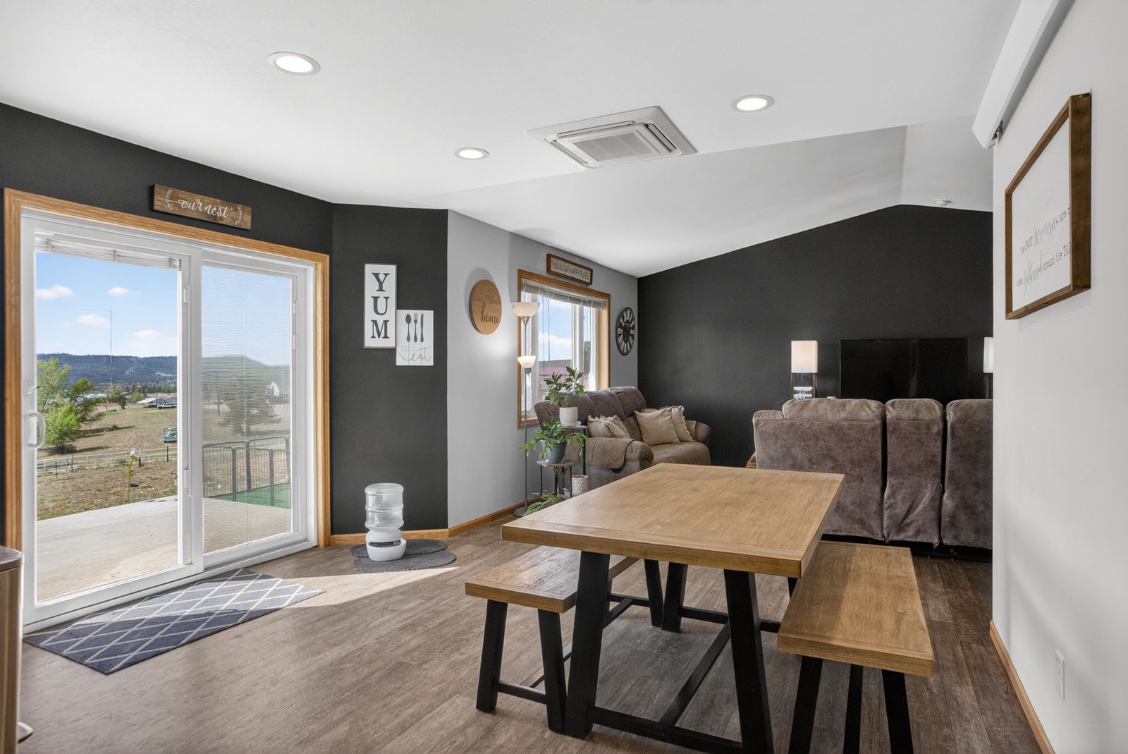 12929 SAPPHIRE LN, Hot Springs, SD, 57747, dining room