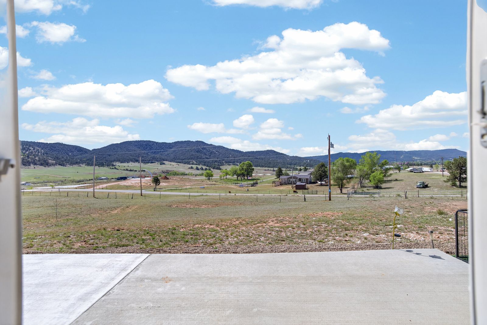 12929 SAPPHIRE LN, Hot Springs, SD, 57747, views