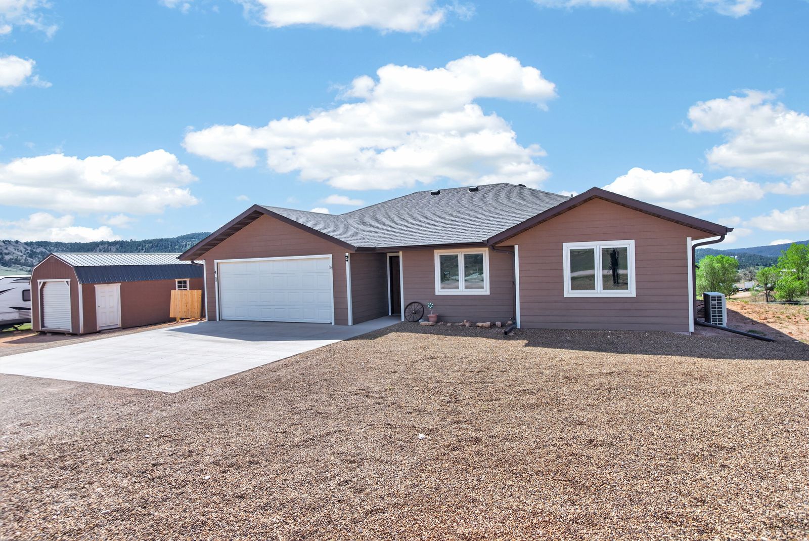 12929 SAPPHIRE LN, Hot Springs, SD, 57747, exterior